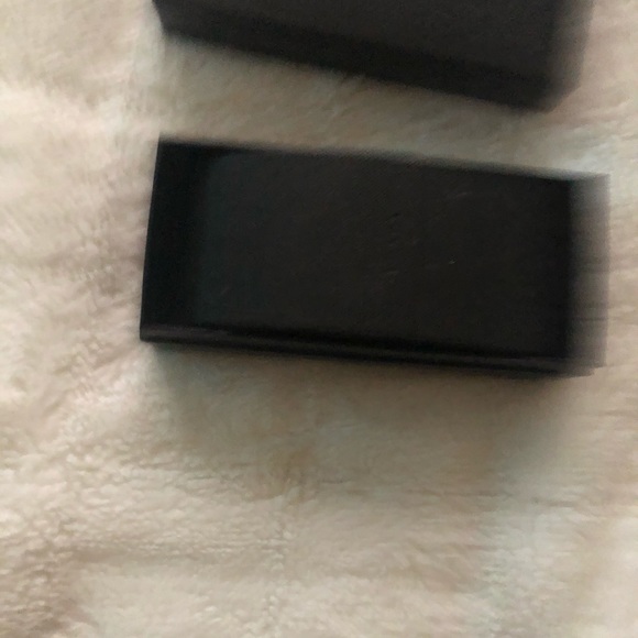 Prada sunglasses - Picture 4 of 8